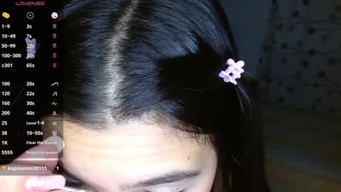 Mia online show from December 17, 11:59 pm