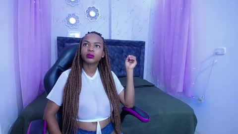 Snapshot of mia__thomson_ chatting on September 16, 12:24 pm MIA online show from September 16, 12:24 pm