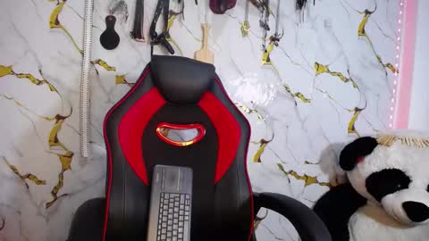 mia Independent model Thanks to everyone for your support online show from November 29, 9:41 pm