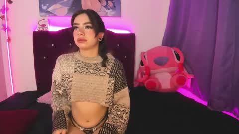 Mia cand online show from January 21, 1:22 pm