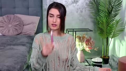 Snapshot of mia_carter99 chatting on January 11, 9:25 pm Freya Allen online show from January 11, 9:25 pm