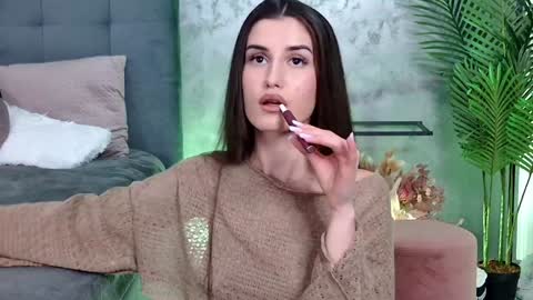 Snapshot of mia_carter99 chatting on February 4, 9:20 pm Freya Allen online show from February 4, 9:20 pm