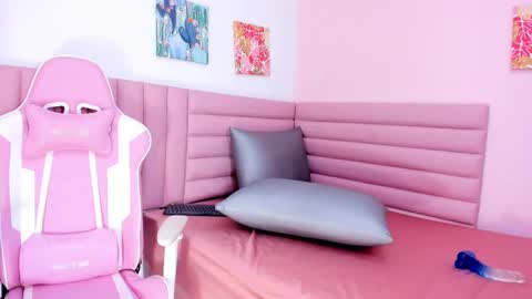 Snapshot of mia_celezte chatting on September 11, 2:17 pm Celeste online show from September 11, 2:17 pm