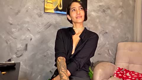 Mia Sandoval online show from September 25, 6:50 pm