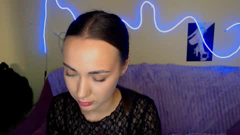 Snapshot of mia_cutie77 chatting on September 18, 10:25 am mia_cutie77 online show from September 18, 10:25 am