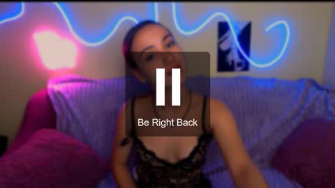 Snapshot of mia_cutie77 chatting on October 9, 9:24 am mia_cutie77 online show from October 9, 9:24 am