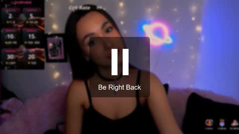 Snapshot of mia_cutie77 chatting on October 23, 7:09 pm mia_cutie77 online show from October 23, 7:09 pm