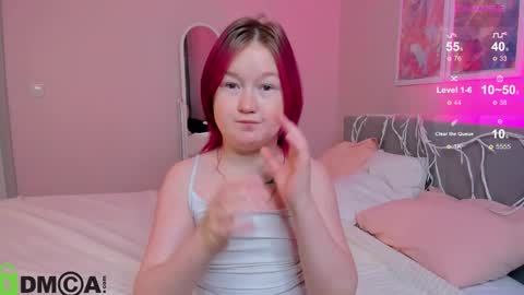 Snapshot of mia_ferd chatting on September 16, 3:25 am Mia online show from September 16, 3:25 am