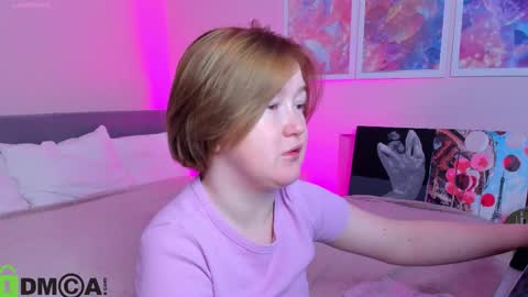 Snapshot of mia_ferd chatting on October 26, 3:13 am Mia online show from October 26, 3:13 am