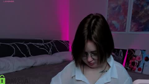 Snapshot of mia_ferd chatting on October 21, 2:59 am Mia online show from October 21, 2:59 am