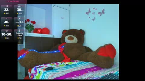 mia_fernand online show from February 18, 1:49 am