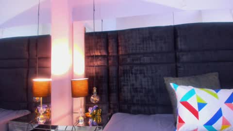 Snapshot of mia_garcia2 chatting on January 17, 9:06 pm MIA online show from January 17, 9:06 pm