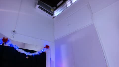 Snapshot of mia_garcia2 chatting on December 12, 9:26 pm MIA online show from December 12, 9:26 pm