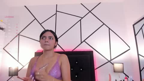 mia_greco_ online show from February 12, 4:01 am