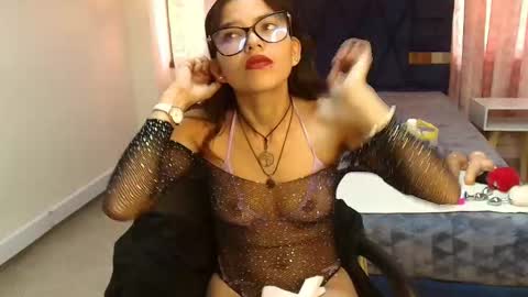 Snapshot of mia_holly__ chatting on October 18, 7:48 pm  MIA HOLLY  online show from October 18, 7:48 pm