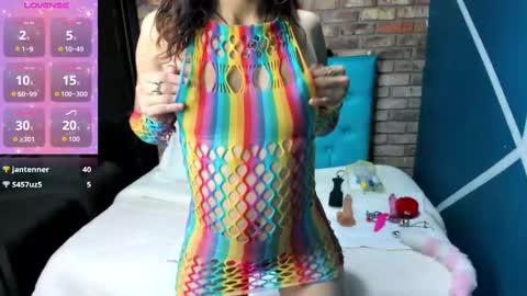 Snapshot of mia_holly__ chatting on September 18, 9:24 pm  MIA HOLLY  online show from September 18, 9:24 pm