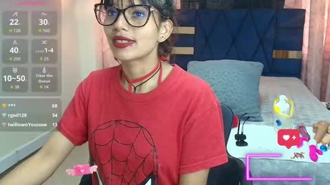 Snapshot of mia_holly__ chatting on October 15, 8:33 pm  MIA HOLLY  online show from October 15, 8:33 pm