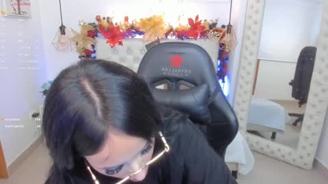    online show from December 12, 1:17 pm