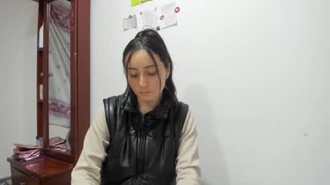 Snapshot of mia_kanee chatting on January 14, 2:50 am mia kaneee online show from January 14, 2:50 am