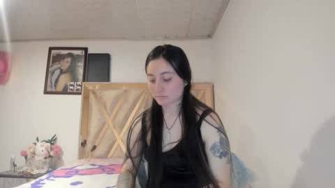 Snapshot of mia_kanee chatting on September 10, 2:22 am mia kaneee online show from September 10, 2:22 am