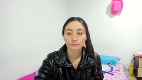 Snapshot of mia_kanee chatting on December 27, 9:43 pm mia kaneee online show from December 27, 9:43 pm