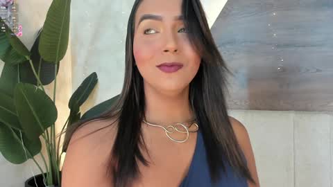 mia_lacy online show from December 22, 7:52 pm