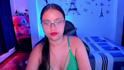 Mia Lancaster online show from September 30, 2:55 pm