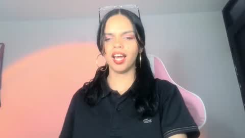 mia lucy 21 online show from July 26, 1:02 am