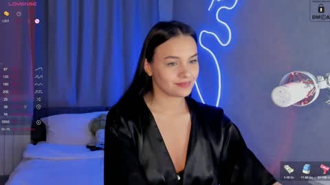 Snapshot of mia_mit chatting on January 27, 11:32 am Mia online show from January 27, 11:32 am