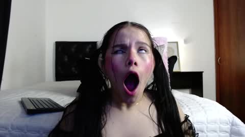MIA online show from December 6, 1:51 am