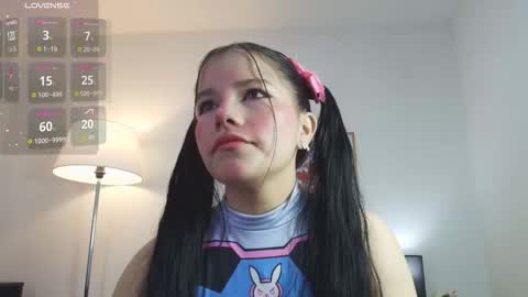 Snapshot of mia_moralez chatting on September 23, 12:25 pm MIA online show from September 23, 12:25 pm