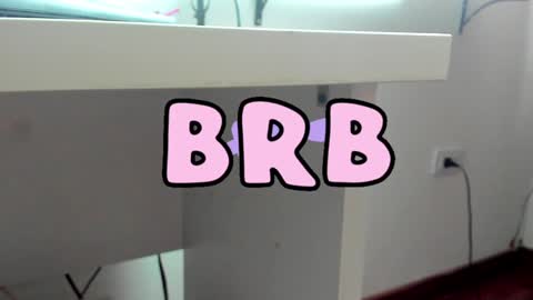 Snapshot of mia_nevaeh chatting on January 6, 7:56 pm Mia Nevaeh - follow me online show from January 6, 7:56 pm