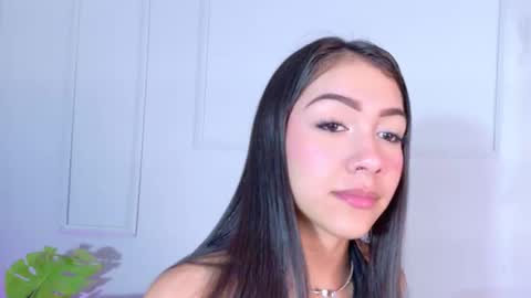 mia_oconner online show from September 22, 8:40 pm