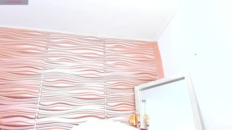 Mariana online show from February 4, 8:17 pm