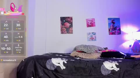 Snapshot of mia_purplee chatting on September 20, 3:49 am mia_purplee online show from September 20, 3:49 am