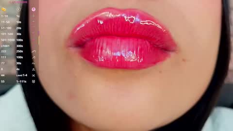 Mia online show from November 6, 2:17 am