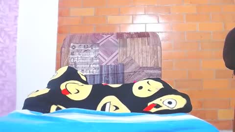 Cintia Rodriguez online show from December 6, 1:40 am