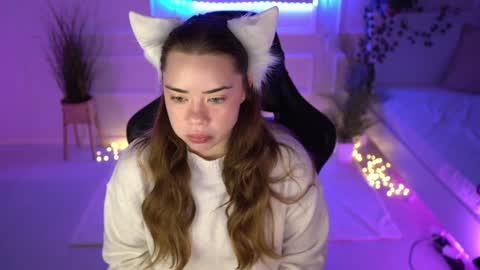 Snapshot of mia_vixen_ chatting on January 19, 3:18 am VixenMia online show from January 19, 3:18 am