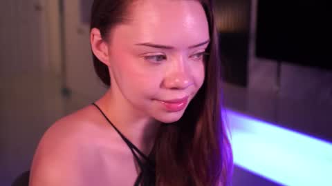 VixenMia online show from November 29, 4:49 am