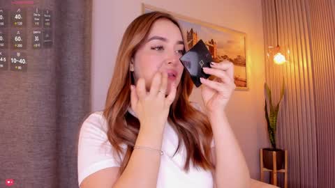 Mia White  online show from December 11, 12:23 pm