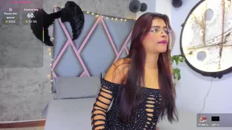 Snapshot of miaa_rosse_23 chatting on October 6, 12:00 pm Mia online show from October 6, 12:00 pm