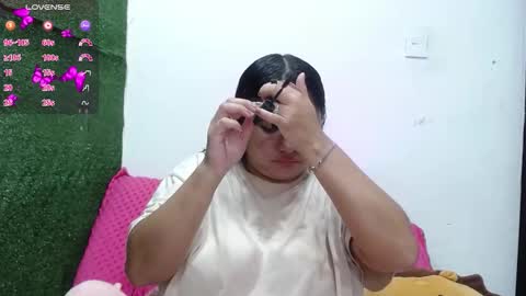 miaa_smiith1 online show from November 6, 10:21 am