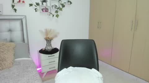 miaa_star_1x online show from July 1, 11:21 am