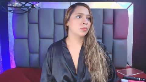 Snapshot of miaabrown__ chatting on September 16, 12:13 pm Mia online show from September 16, 12:13 pm