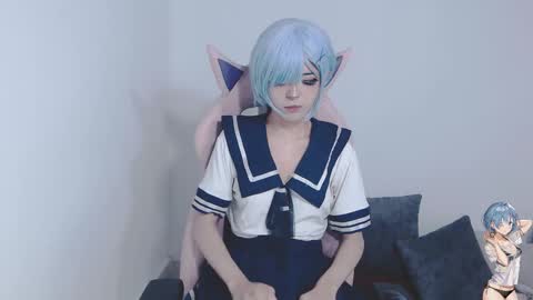 Mia online show from March 1, 4:44 pm