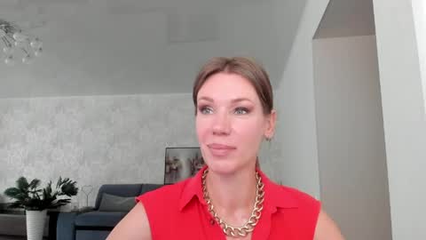 Mia online show from May 25, 4:22 am