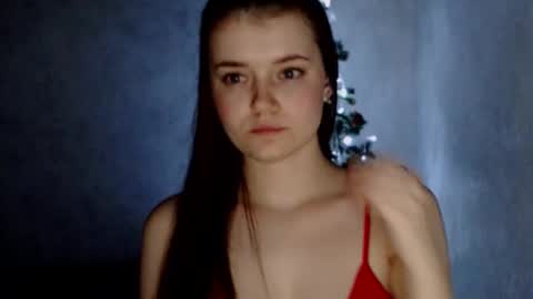 miabrowwn online show from January 19, 9:23 pm