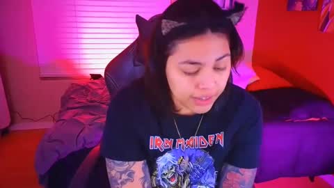 Snapshot of miacanela_xo chatting on December 31, 1:26 am Mia online show from December 31, 1:26 am