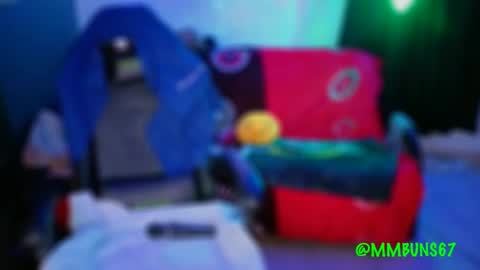 Snapshot of miacanela_xo chatting on October 20, 12:35 am Mia online show from October 20, 12:35 am