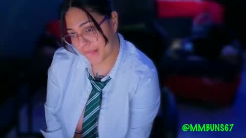 Snapshot of miacanela_xo chatting on November 1, 12:59 am Mia online show from November 1, 12:59 am